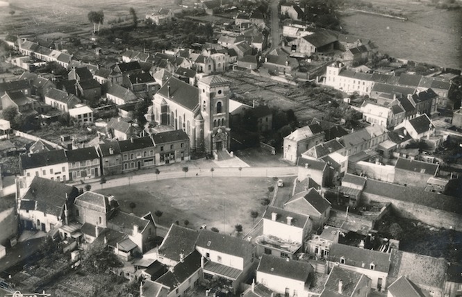 La place Roger Salengro - Aulnoy-lez-Valenciennes 1 - Aulnoy-lez-Valenciennes