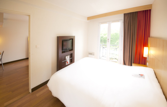 Ibis Valenciennes 3 - Valenciennes